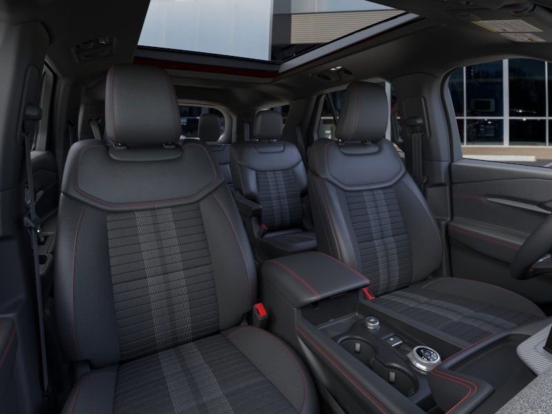 Used 2026 Ford Explorer ST-Line w/ ST-Line Street Pack image 18