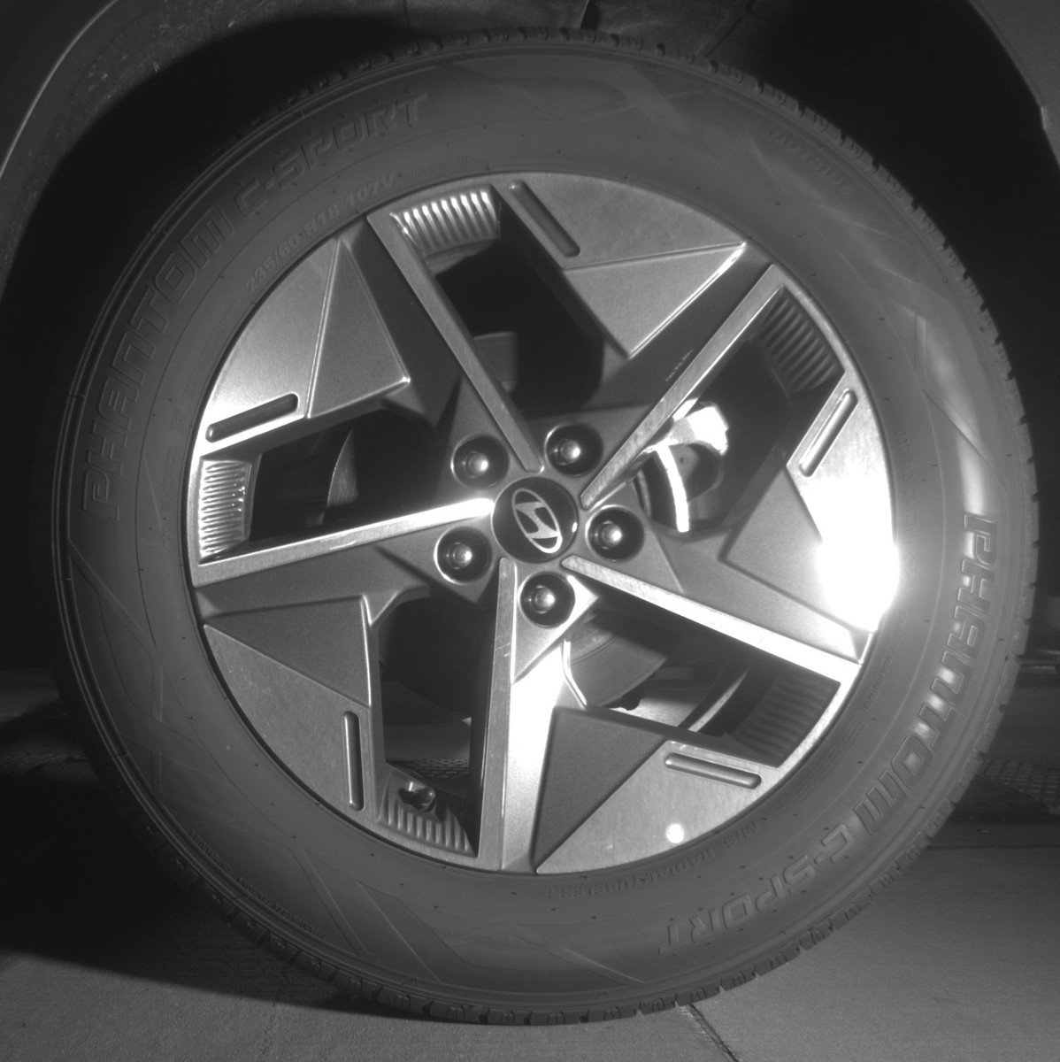 Used 2025 Hyundai Tucson SEL FWD image 14