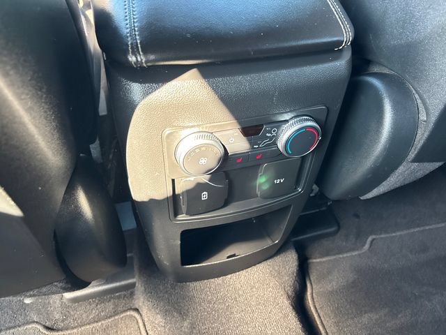 Used 2020 Ford Explorer XLT w/ Equipment Group 202A AWD/4WD image 14