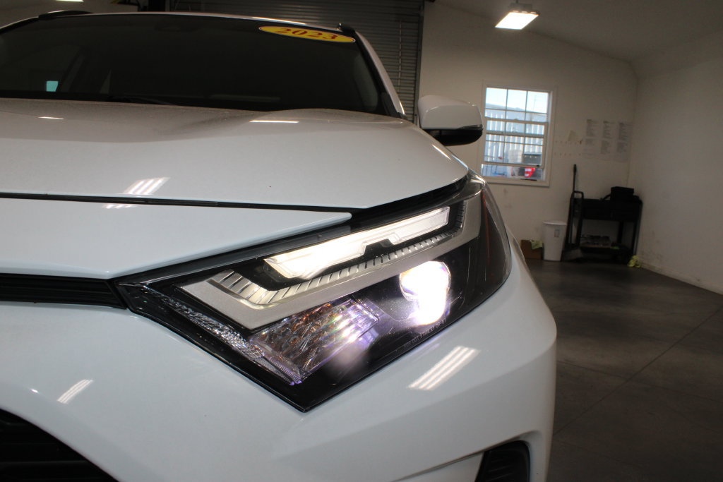 Used 2023 Toyota RAV4 XLE FWD image 13