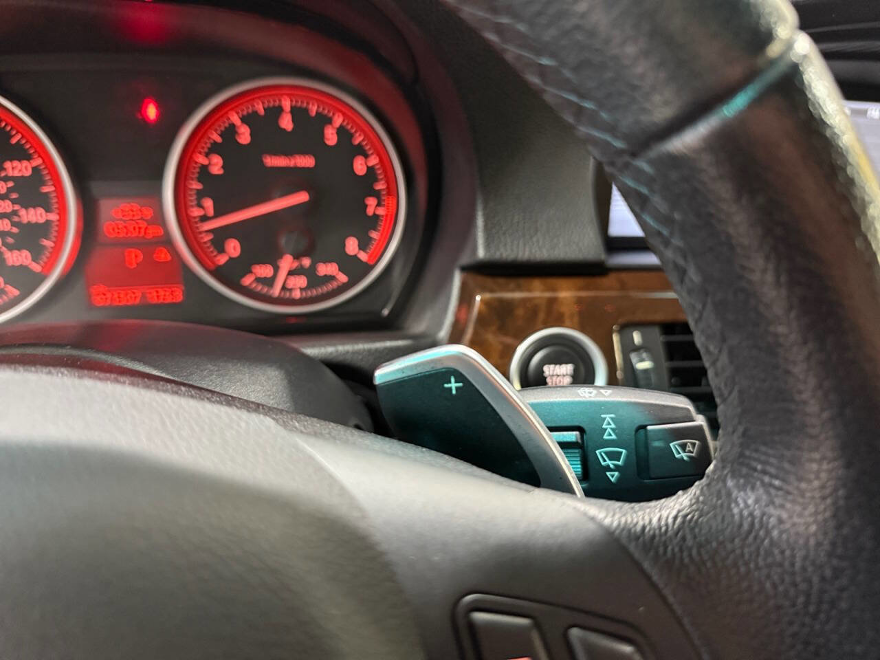 Used 2011 BMW 335i Sedan RWD image 29