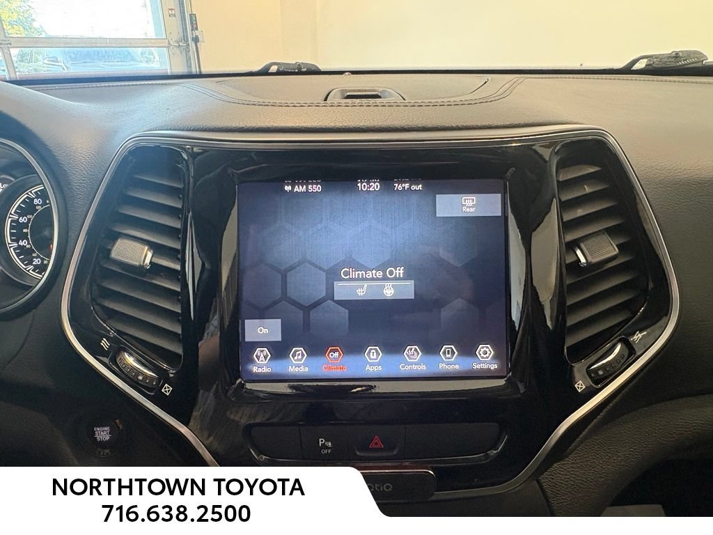 Used 2020 Jeep Cherokee Limited AWD/4WD image 27