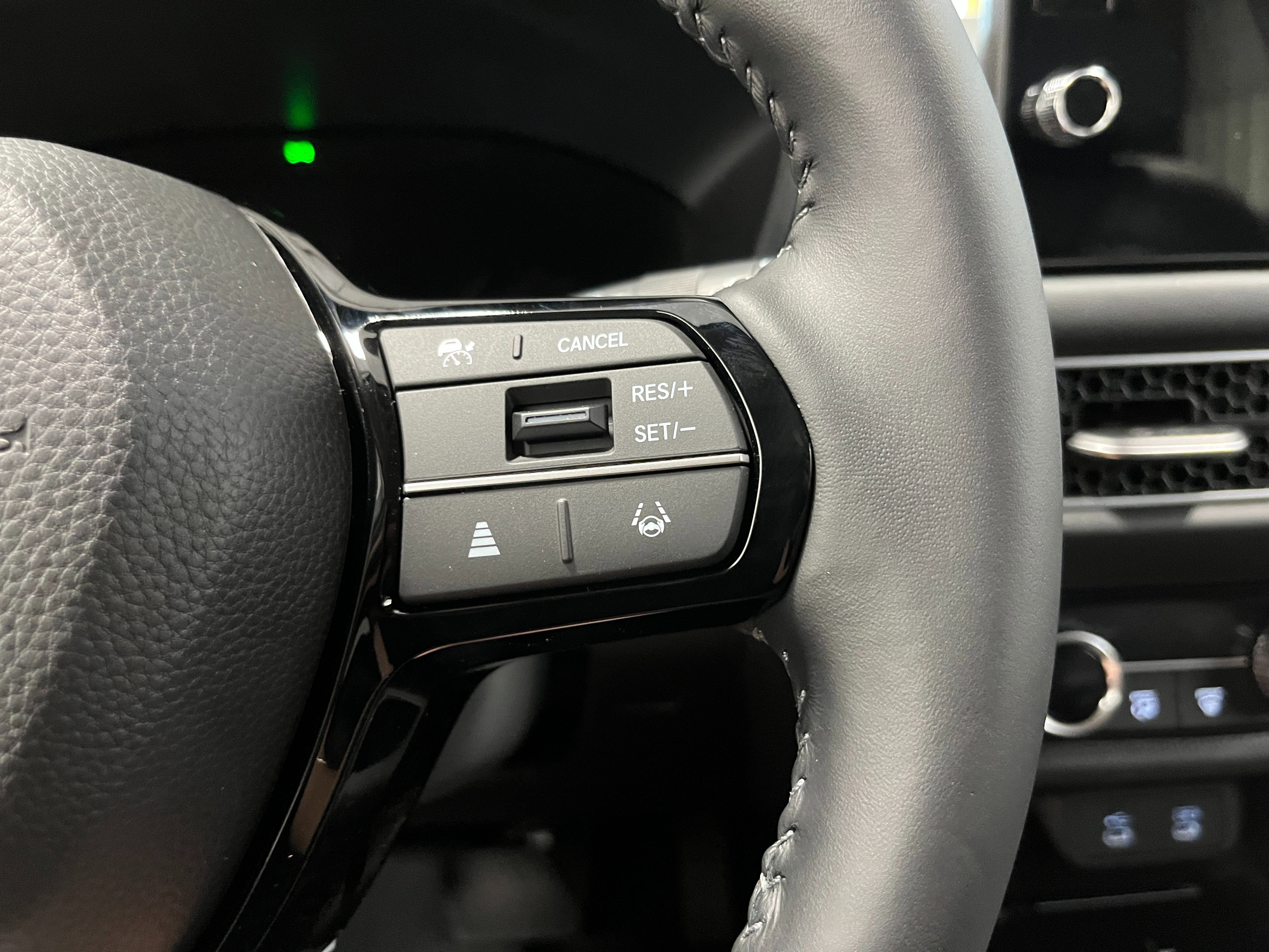 New 2026 Honda HR-V EX-L image 11