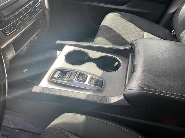 Used 2025 Honda Ridgeline Sport image 15