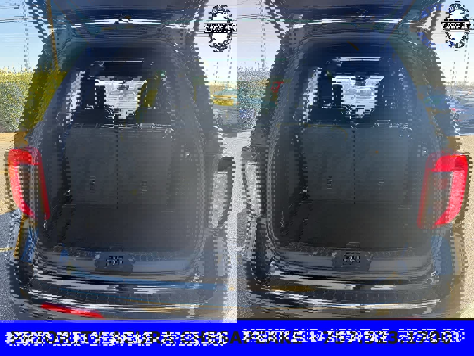 Used 2020 Ford Explorer Limited image 26