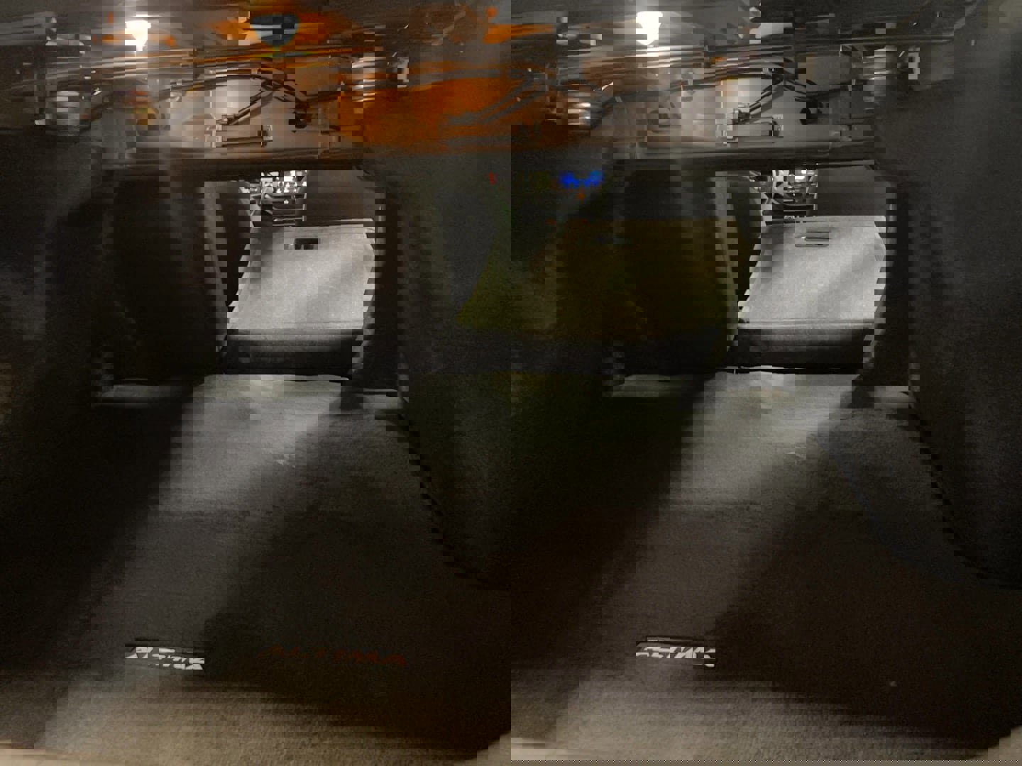 Used 2024 Nissan Altima 2.5 SV image 18