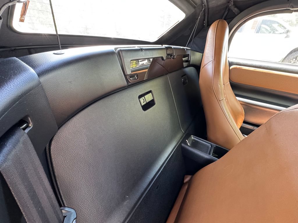 Used 2002 Toyota MR2 w/ Leather Pkg RWD image 9