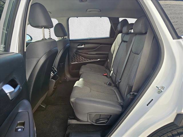 Used 2019 Hyundai Santa Fe SEL image 15