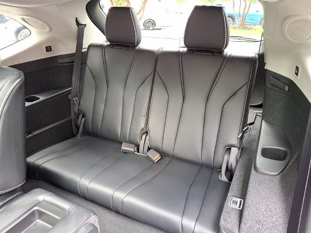 Certified 2026 Acura MDX w/ Advance Package AWD/4WD image 10