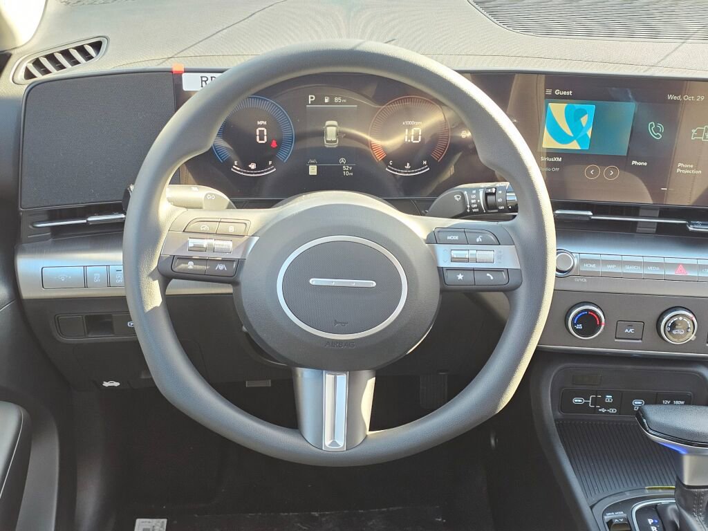 New 2026 Hyundai Kona SE image 14