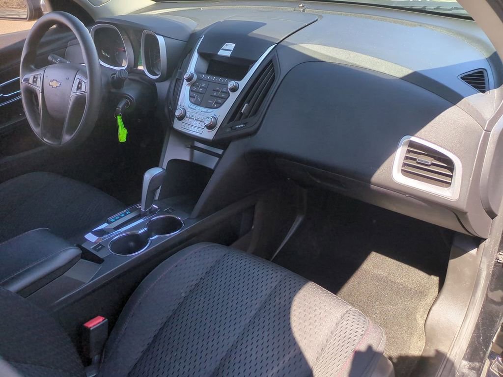 Used 2015 Chevrolet Equinox LS AWD/4WD image 25
