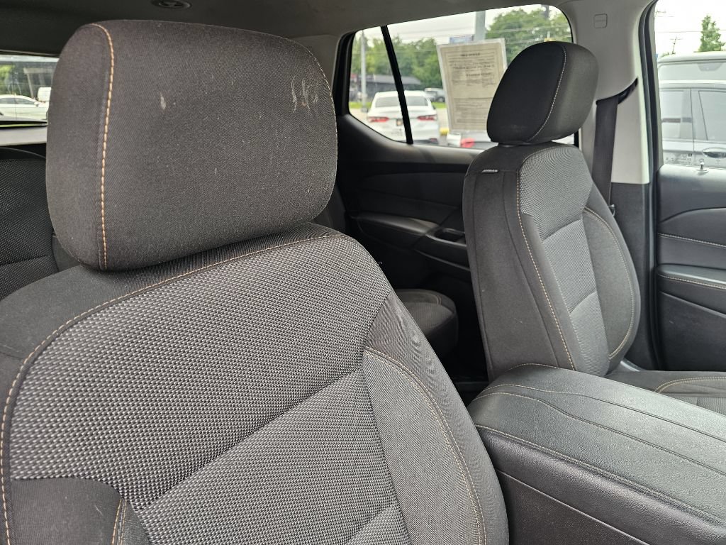 Used 2019 Chevrolet Traverse LT FWD image 76