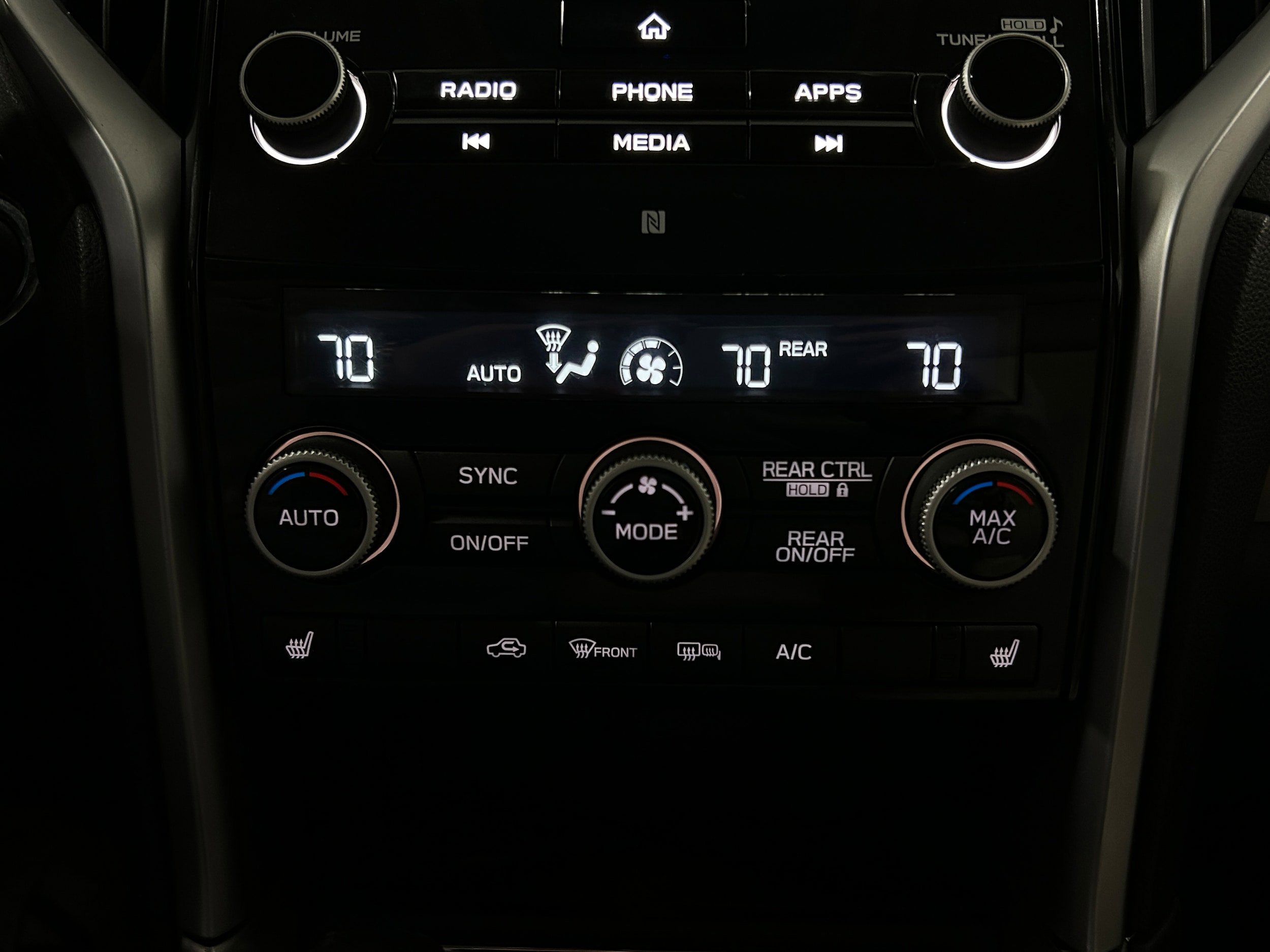 Used 2019 Subaru Ascent Limited image 10