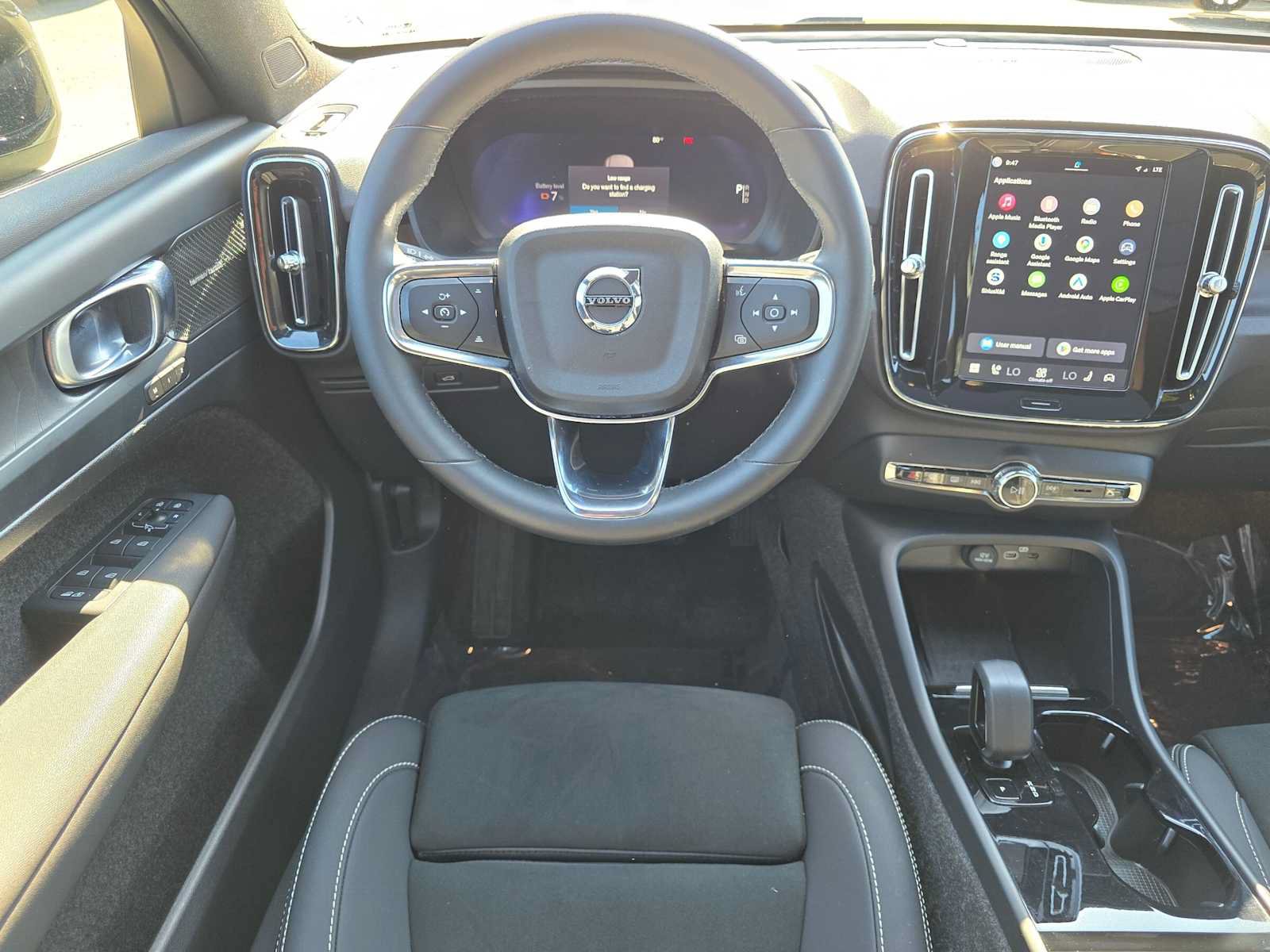 Used 2023 Volvo C40 P8 Recharge Ultimate w/ Protection Package Premier AWD/4WD image 19