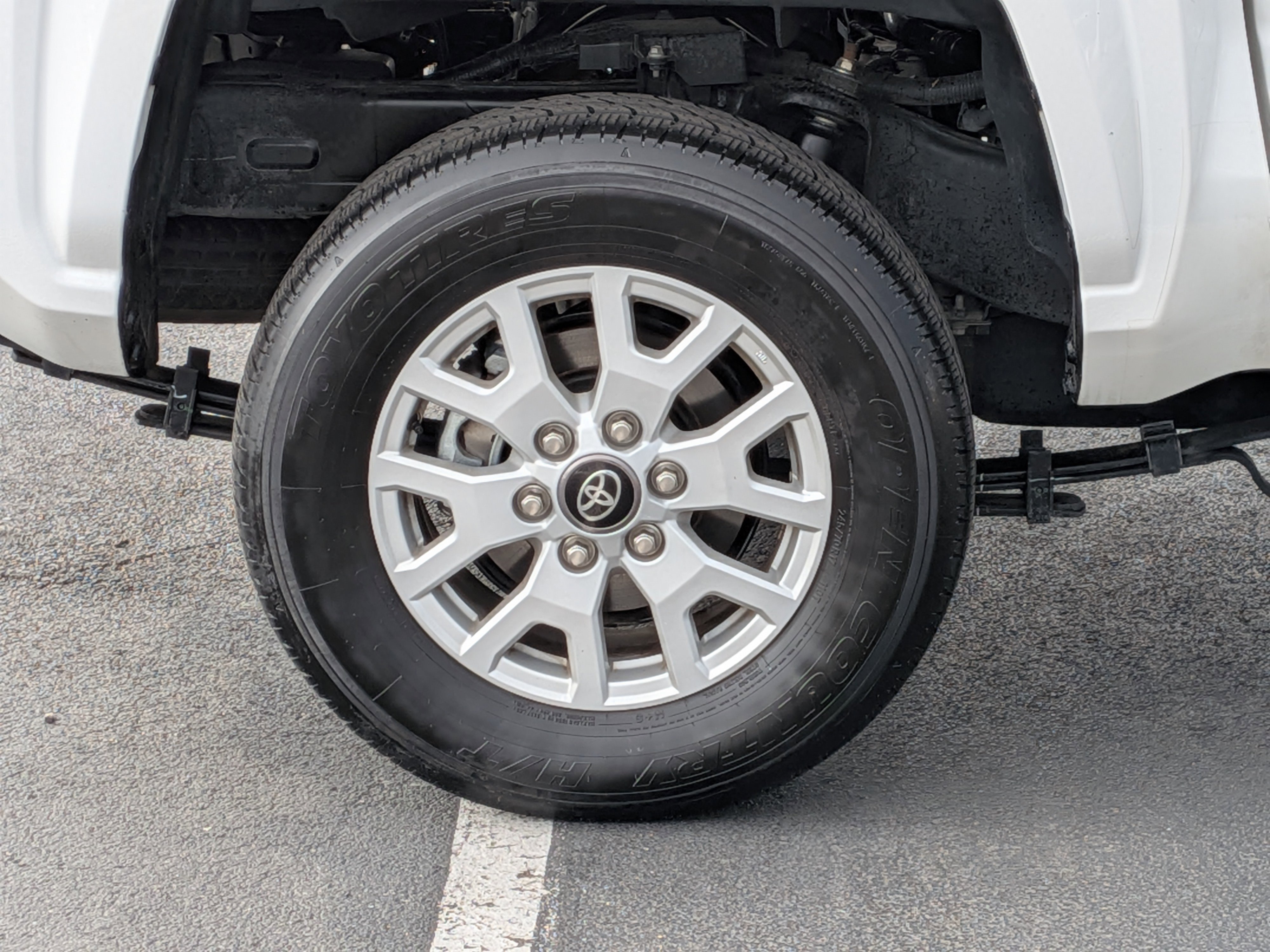 Used 2025 Toyota Tacoma SR image 10