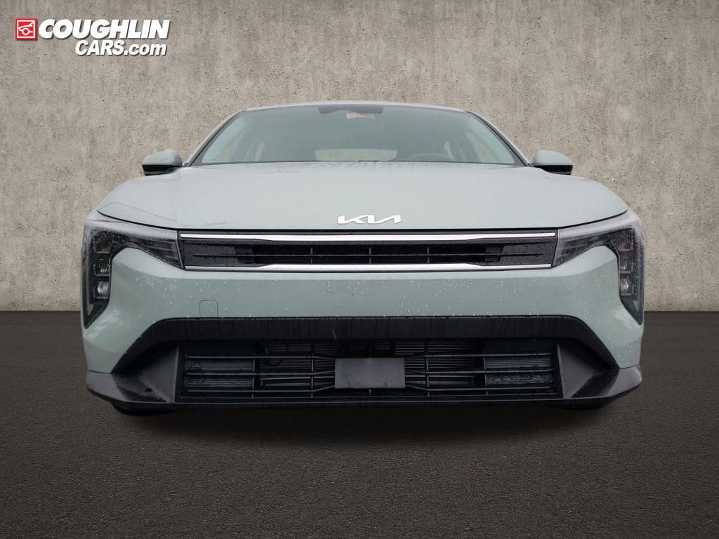 New 2025 Kia K4 LXS video 2