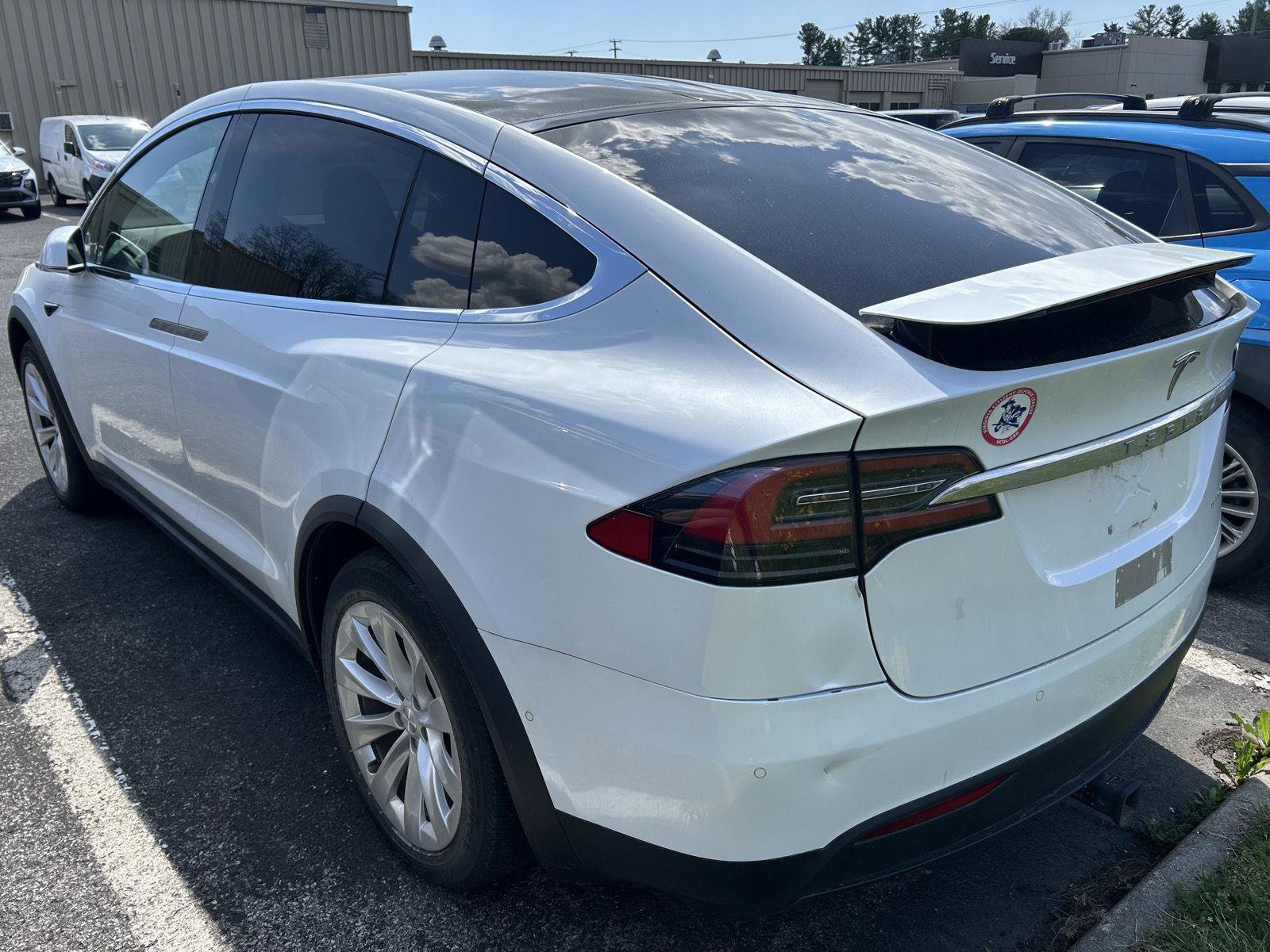 Used 2020 Tesla Model X Long Range image 2