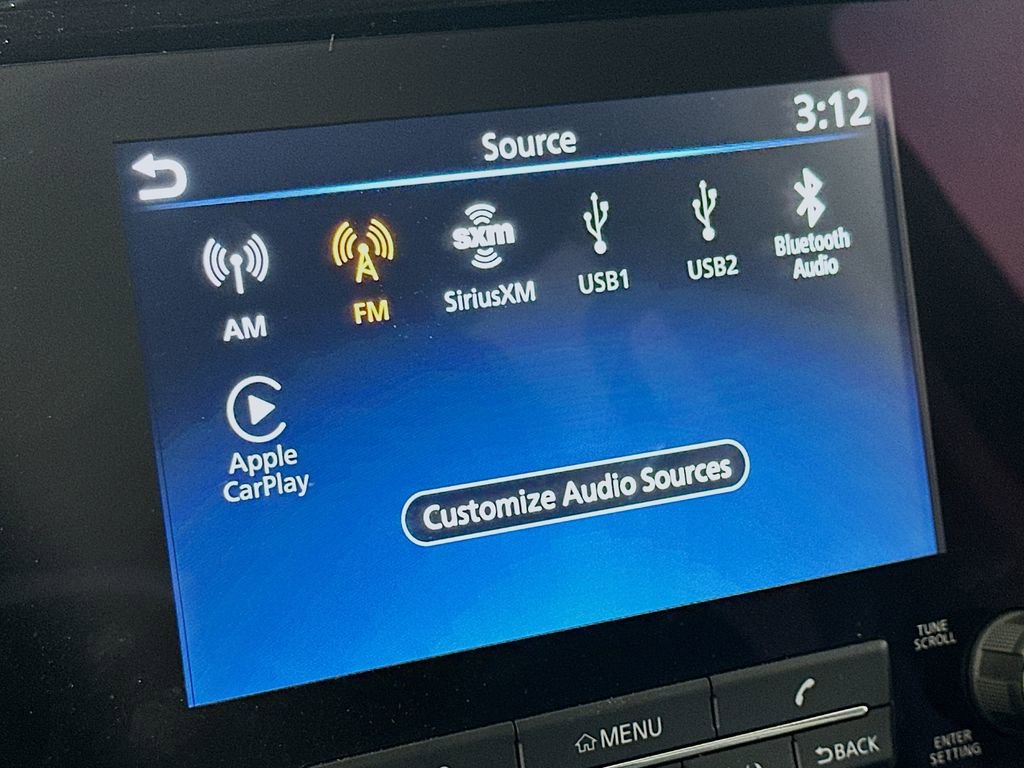 Used 2024 Nissan Frontier SL w/ Technology Package image 27