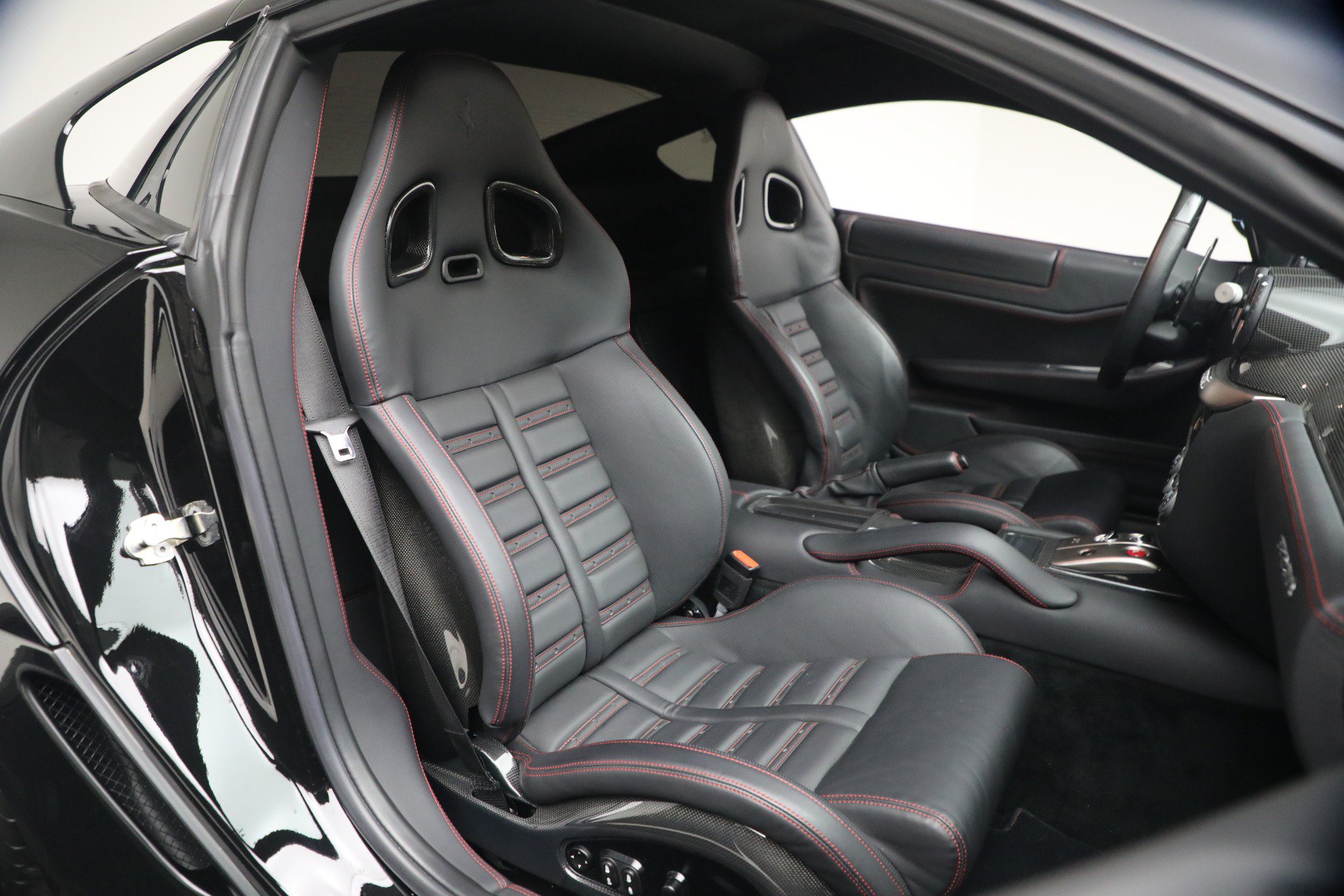 Used 2009 Ferrari 599 GTB Fiorano RWD image 21