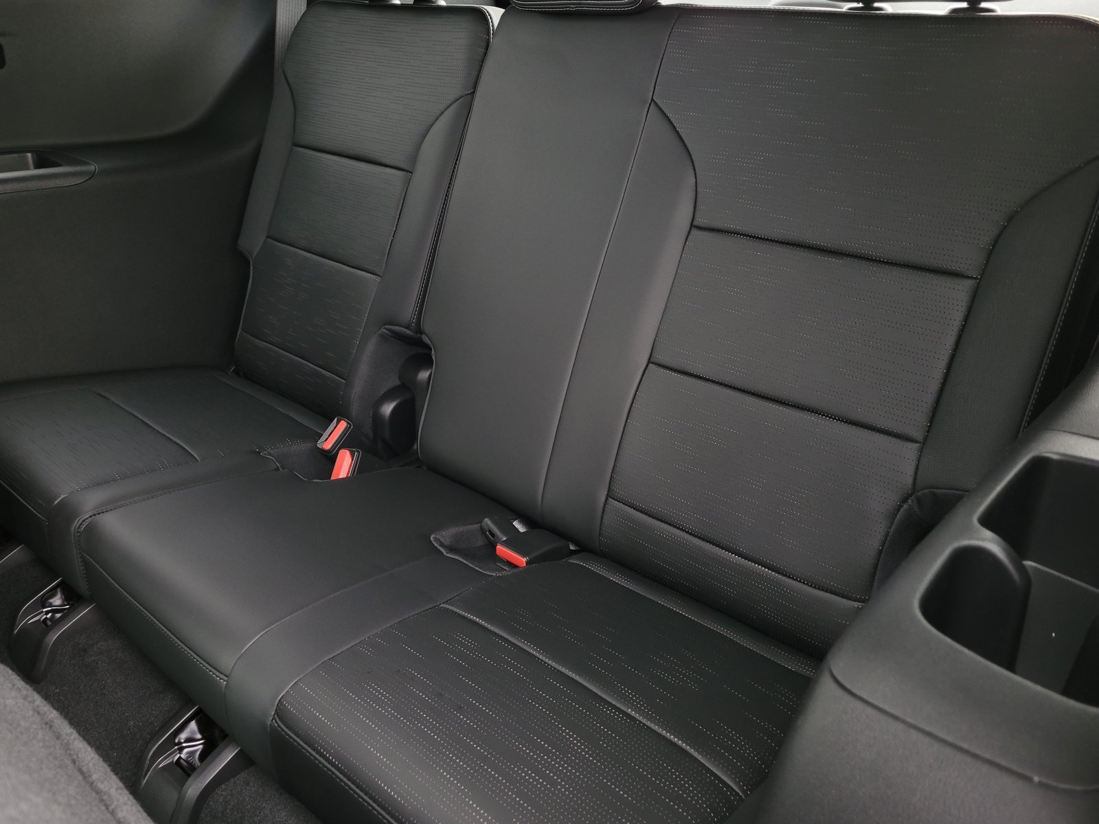 New 2026 Buick Enclave Sport Touring image 8