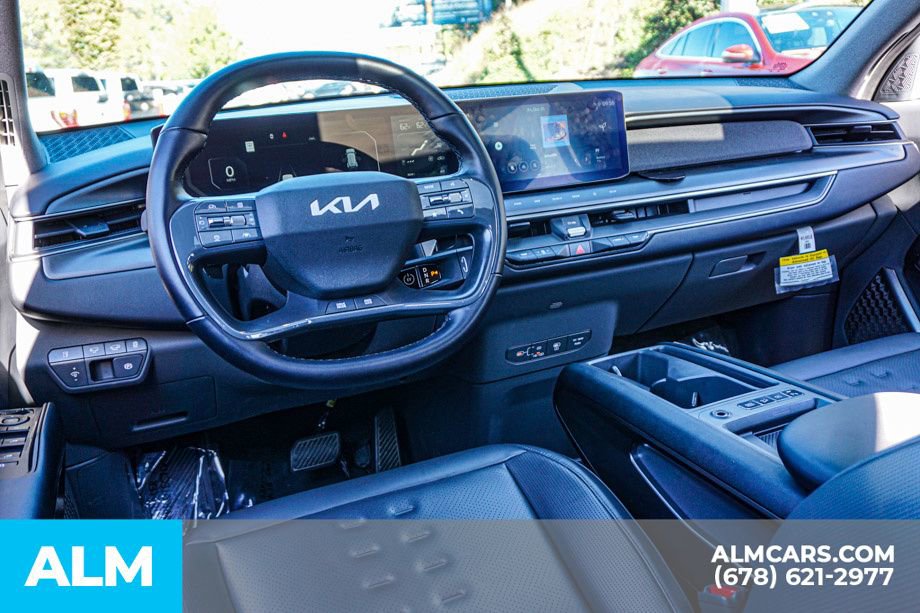 Used 2024 Kia EV9 Wind image 30