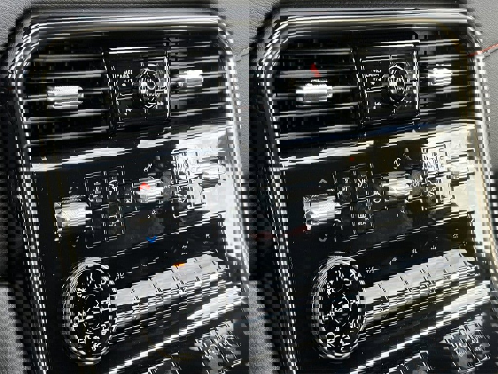 New 2026 Nissan Armada PRO-4X image 30