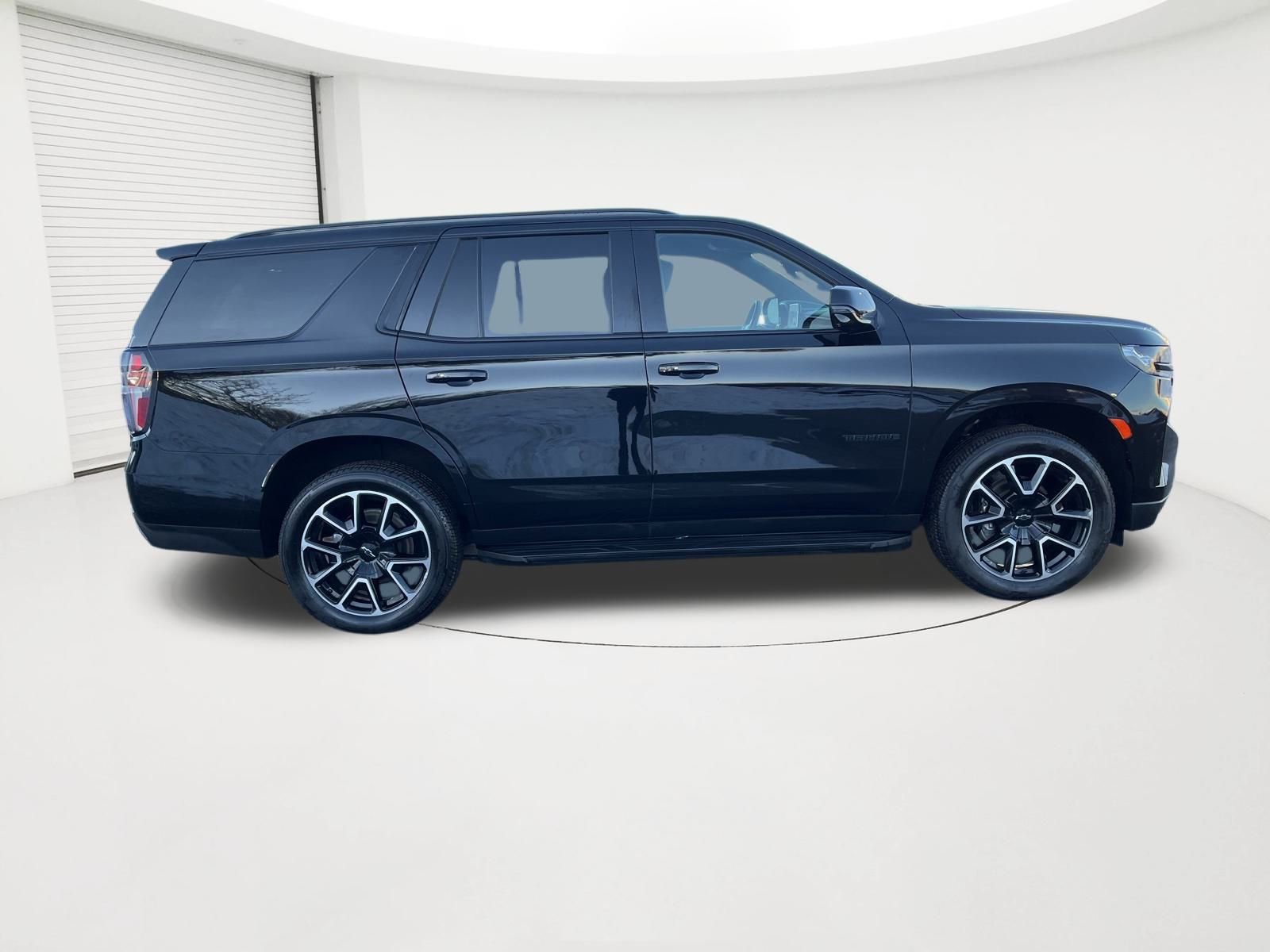 Certified 2024 Chevrolet Tahoe RST w/ Luxury Package image 6