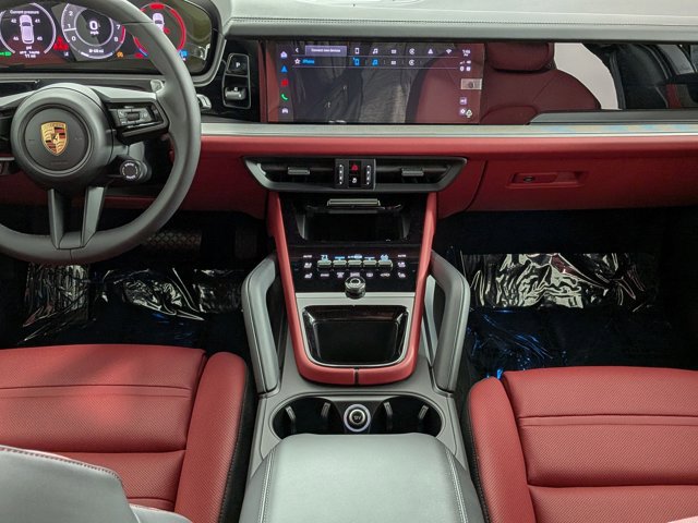 New 2026 Porsche Cayenne image 20