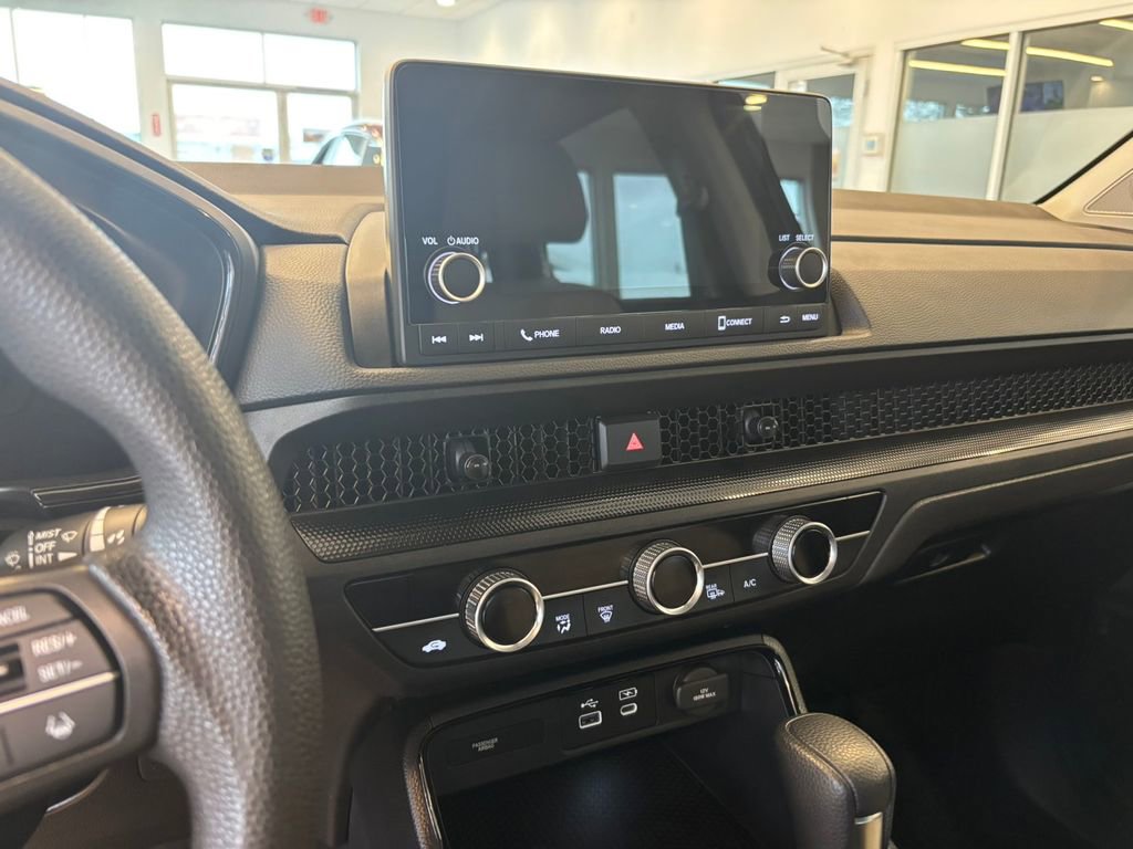 Used 2024 Honda CR-V EX image 18