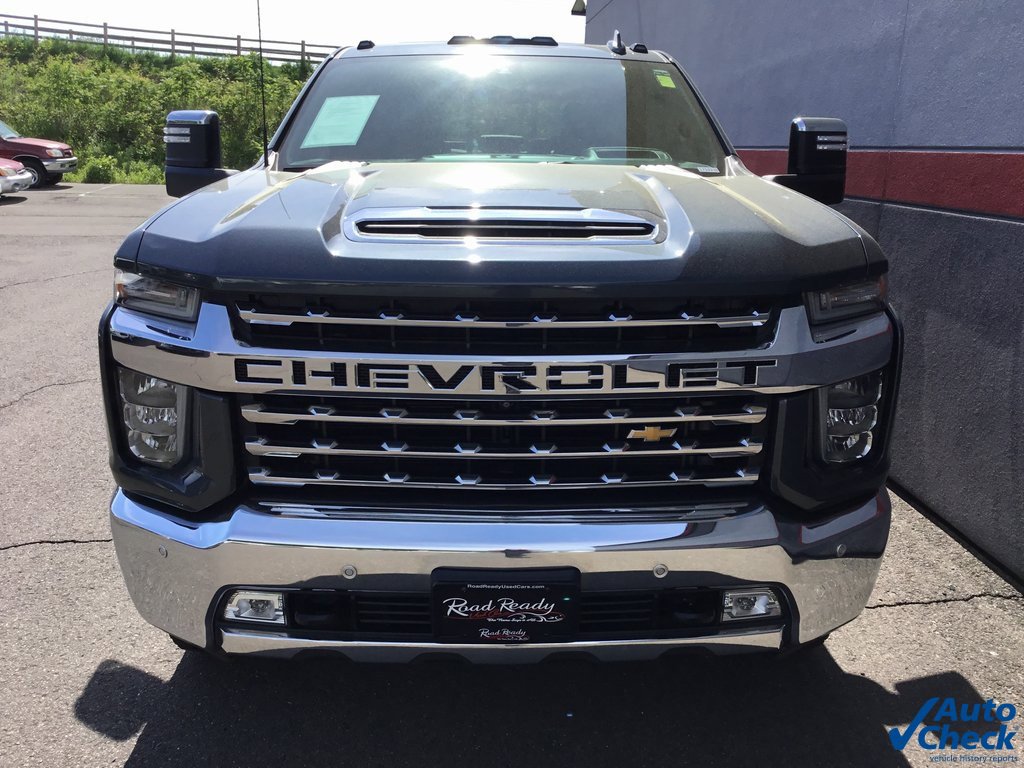 Used 2020 Chevrolet Silverado 3500 LTZ w/ LTZ Premium Package image 4