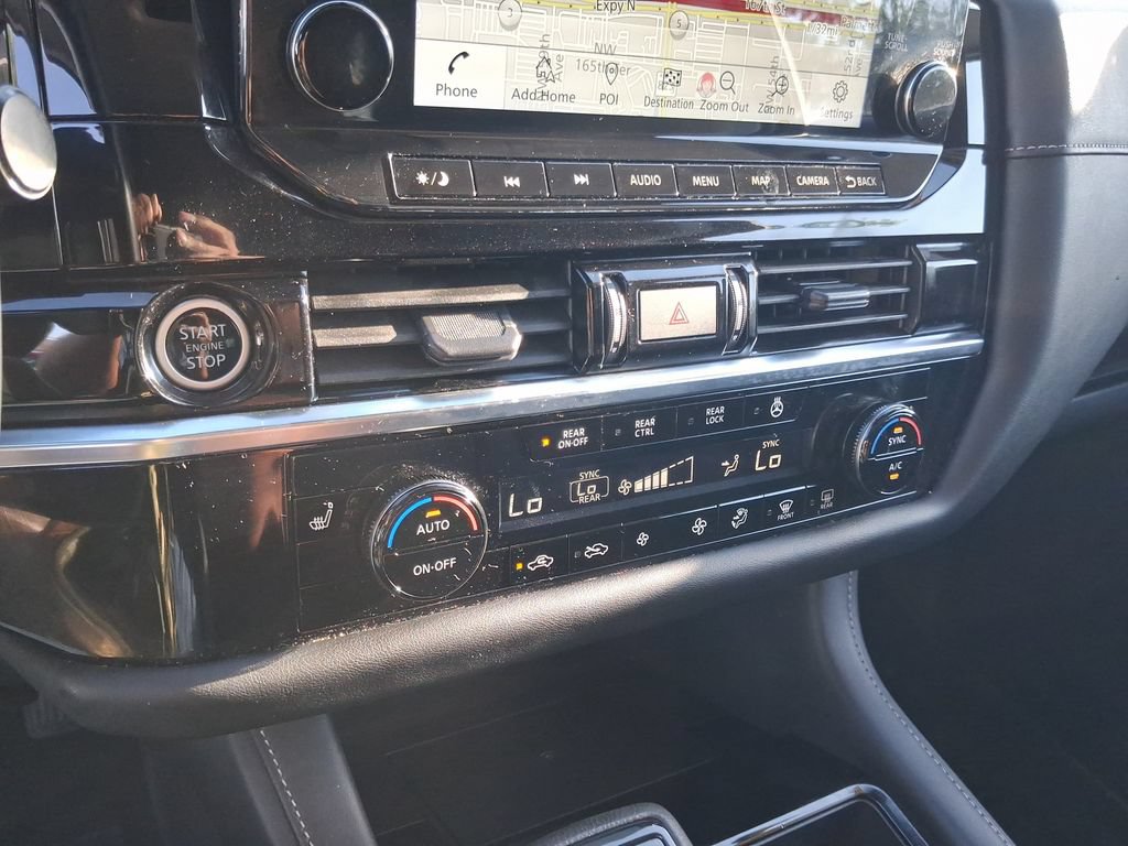 Used 2023 Nissan Pathfinder SL FWD image 26