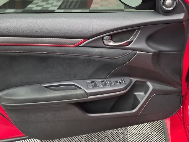 Used 2020 Honda Civic Type R image 17
