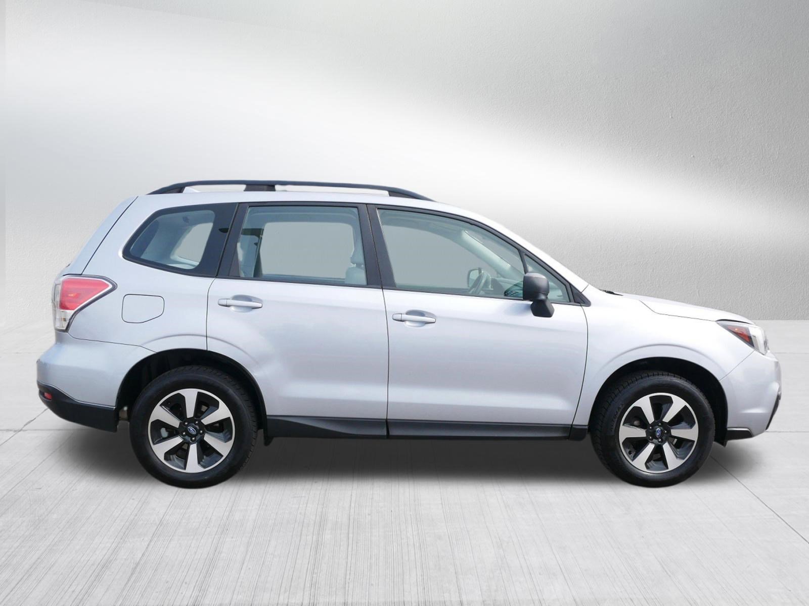 Used 2018 Subaru Forester 2.5i w/ Alloy Wheel Package image 8