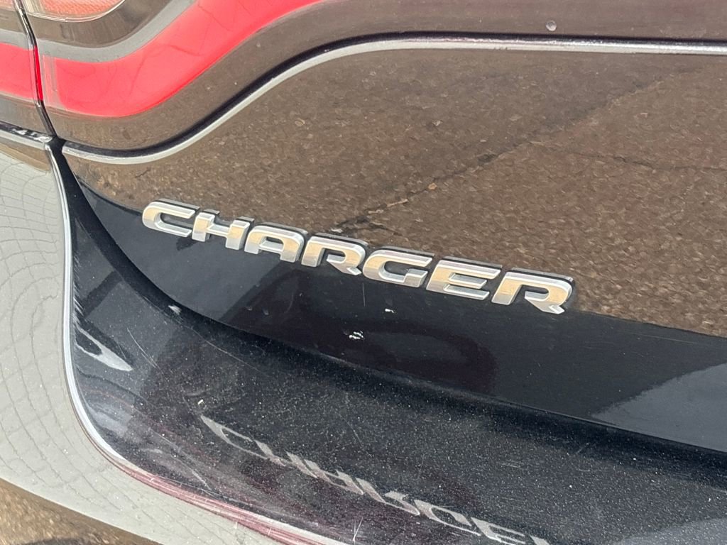 Used 2023 Dodge Charger SXT image 28
