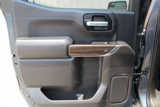 Used 2020 Chevrolet Silverado 1500 RST w/ All-Star Edition image 12