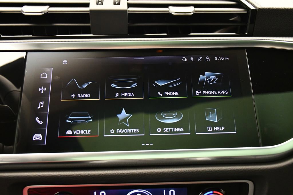 Used 2025 Audi Q3 2.0T Premium w/ Convenience Package image 26