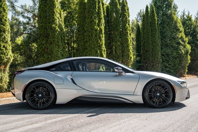 Used 2019 BMW i8 Coupe AWD/4WD image 14