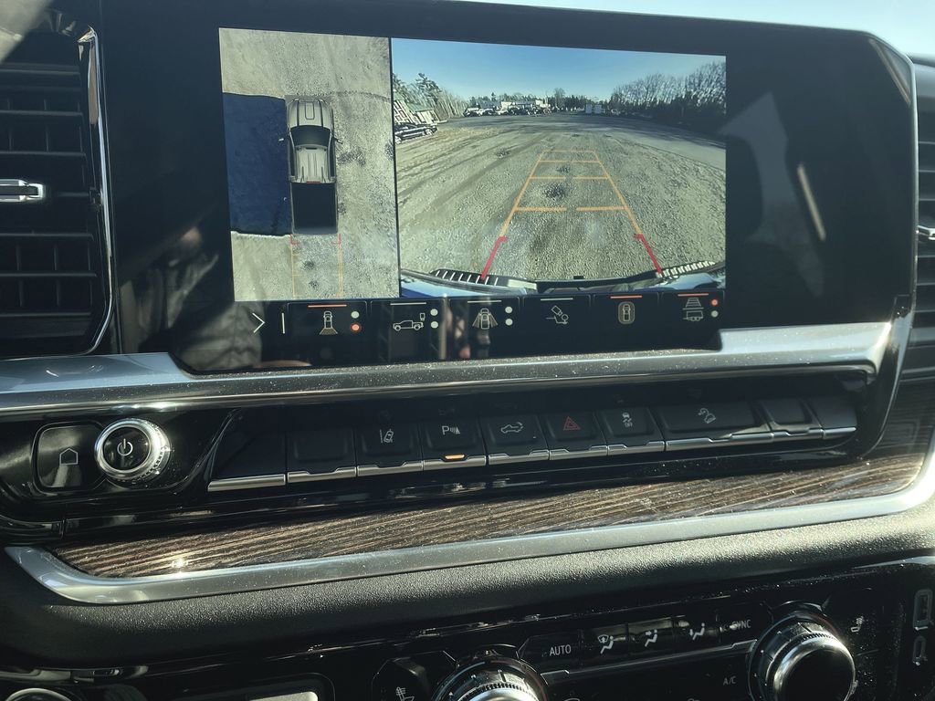 New 2026 GMC Sierra 2500 SLE w/ SLE Value Package; image 18