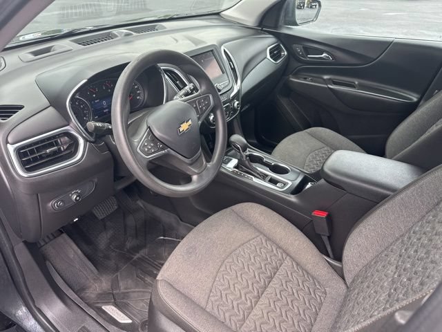 Used 2023 Chevrolet Equinox LT w/ LPO, Floor Liner Package AWD/4WD image 9