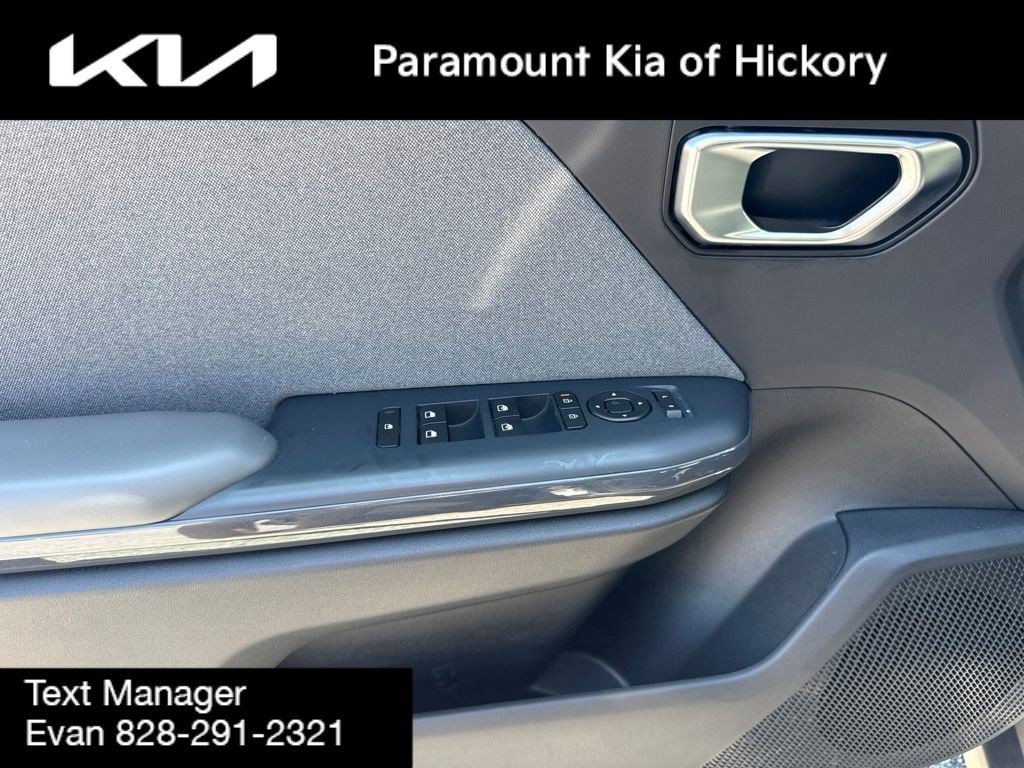 Used 2025 Kia K4 GT-Line Turbo FWD image 16