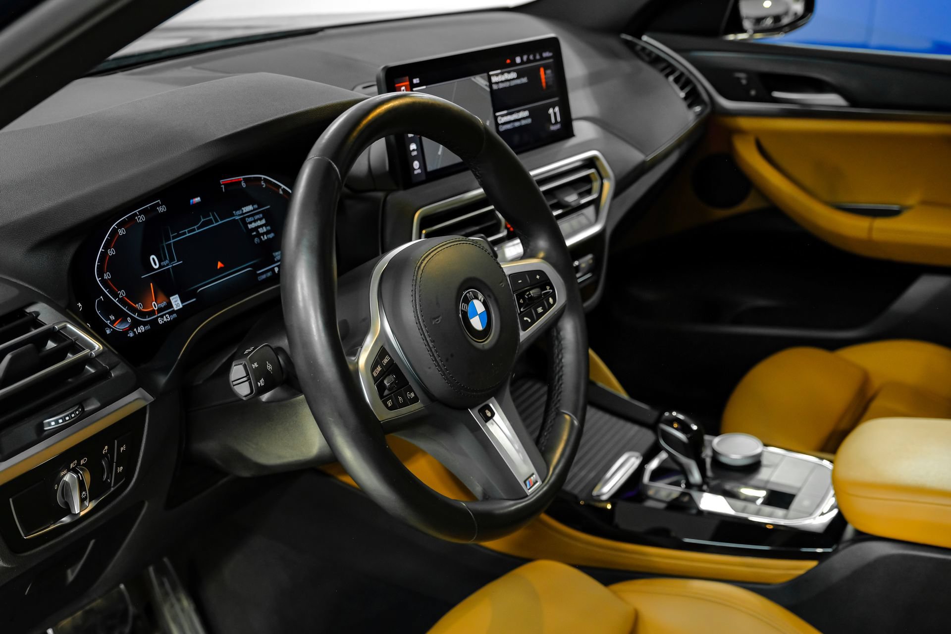 Used 2024 BMW X4 xDrive30i w/ M Sport Package AWD/4WD image 19