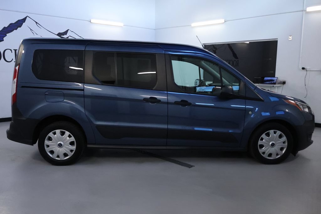 Used 2023 Ford Transit Connect XL FWD image 8