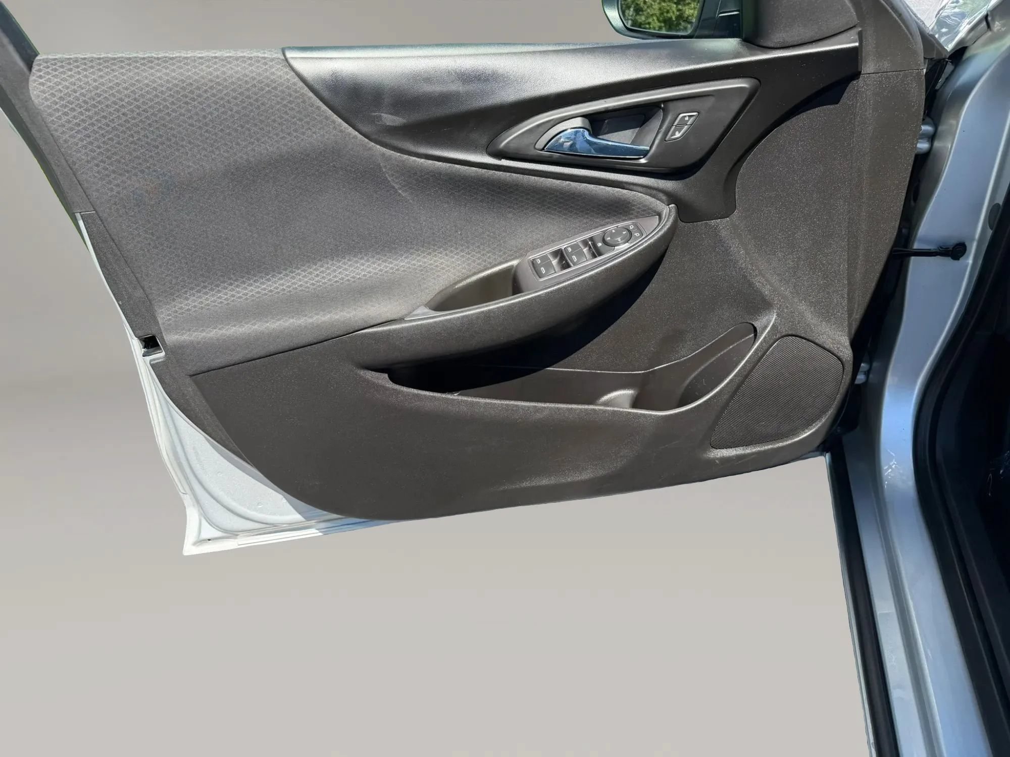 Used 2018 Chevrolet Malibu LT FWD image 11