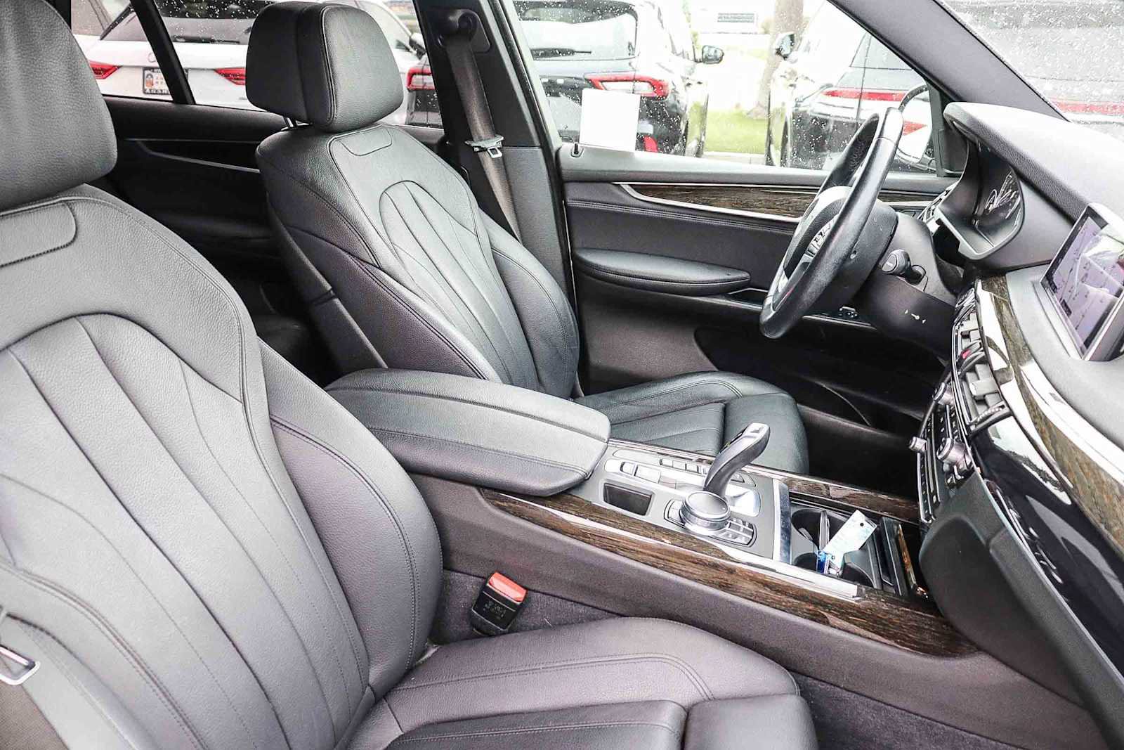 Used 2017 BMW X5 xDrive35i w/ Premium Package image 20