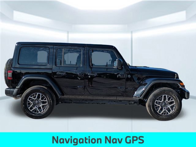 Used 2025 Jeep Wrangler Sahara image 8