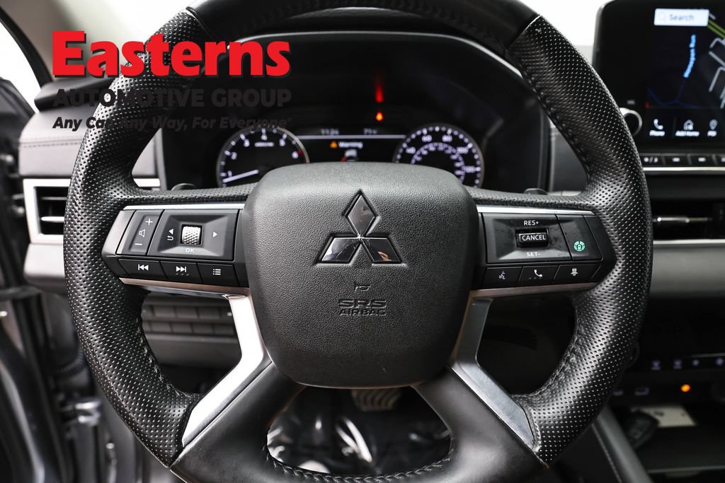 Used 2024 Mitsubishi Outlander SE FWD image 10