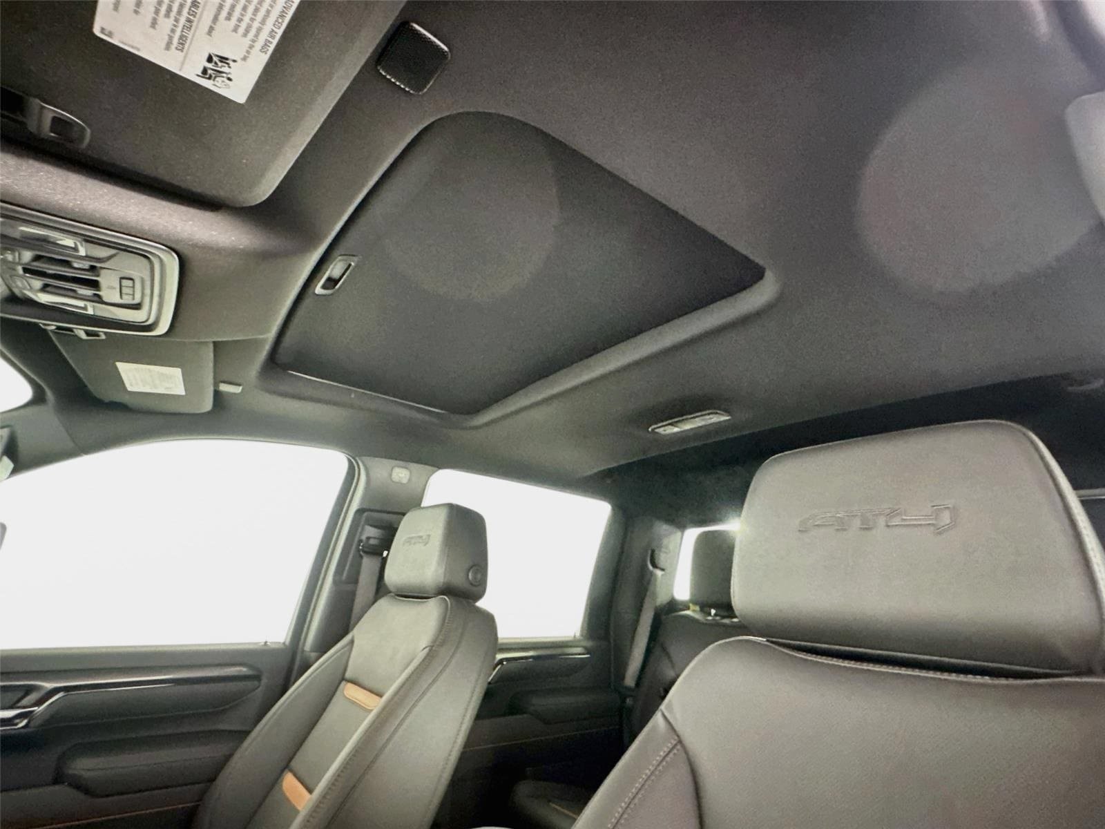 New 2026 GMC Sierra 3500 AT4 w/ AT4 Premium Plus Package AWD/4WD image 14
