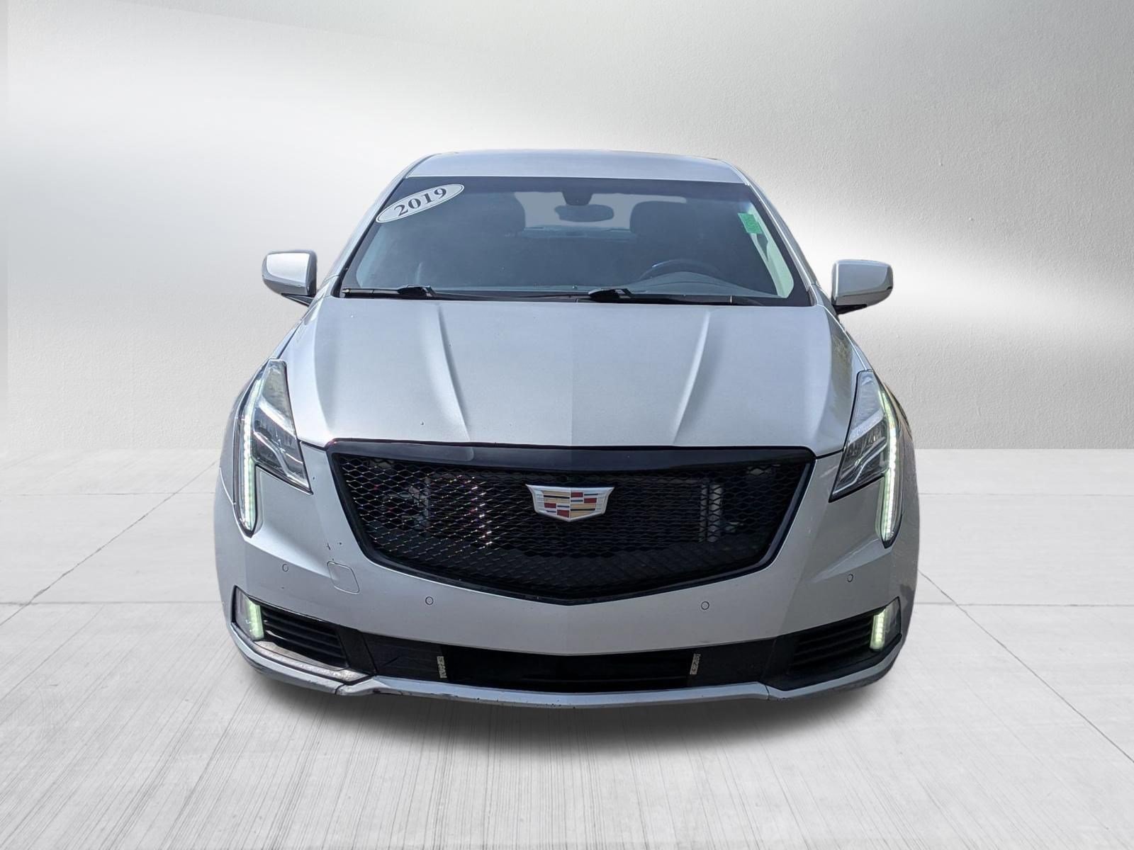 Used 2019 Cadillac XTS Luxury image 8