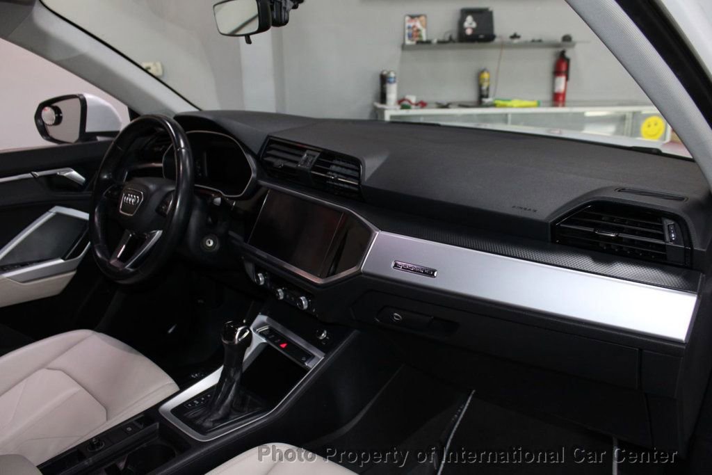 Used 2020 Audi Q3 2.0T Premium image 34