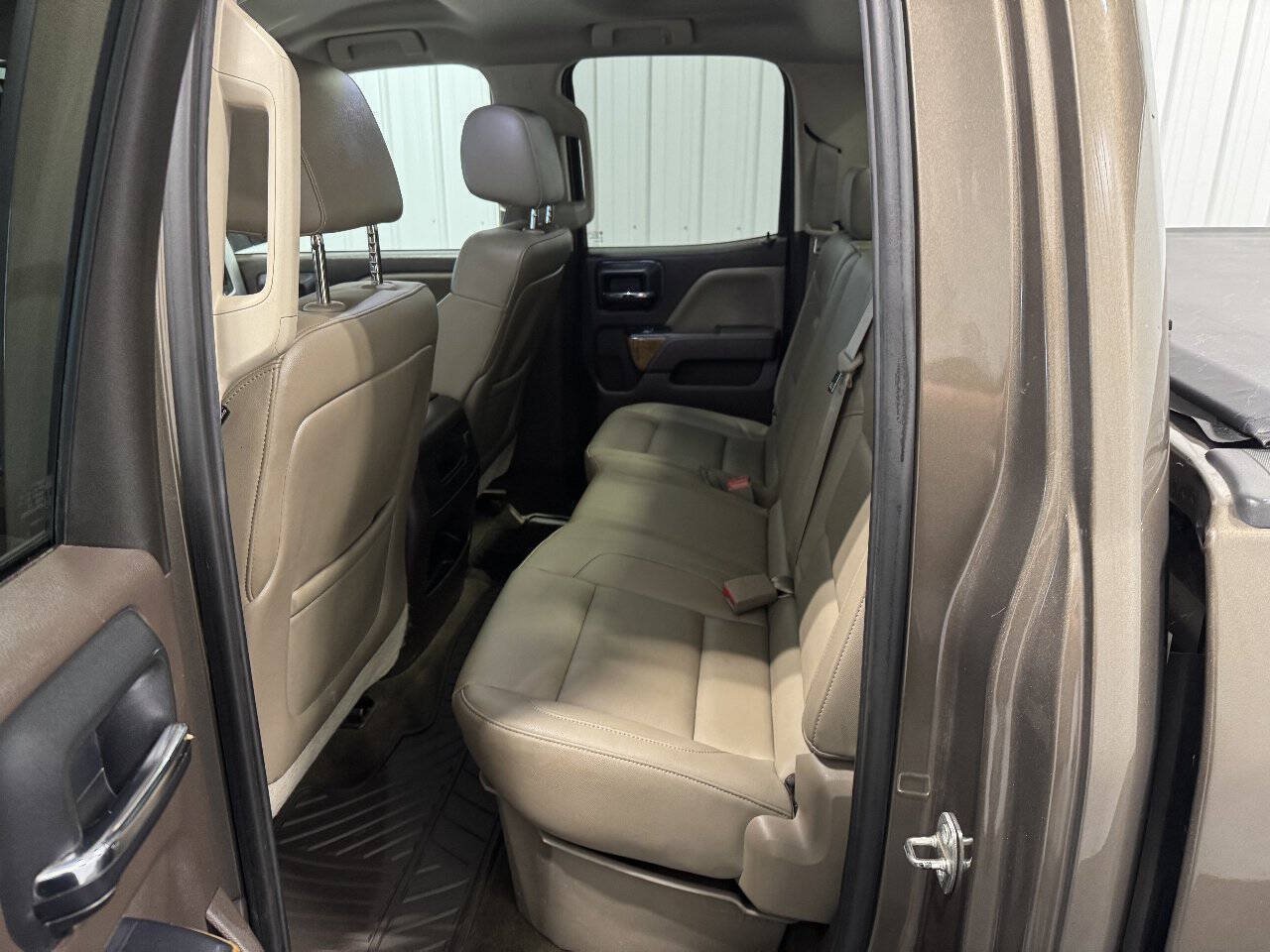Used 2015 GMC Sierra 1500 SLT w/ SLT Preferred Package AWD/4WD image 14